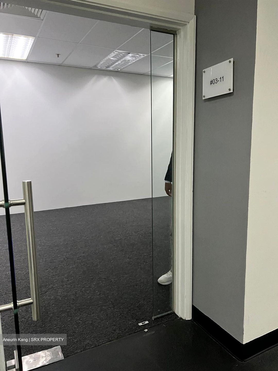 German Centre (D22), Factory #452319181